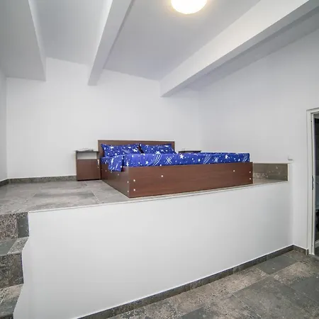 Guest house Tributte *